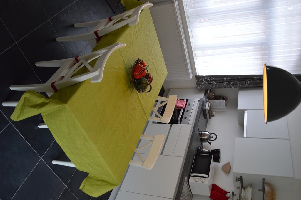 Holiday Home Ipericus إبير الغرفة الصورة